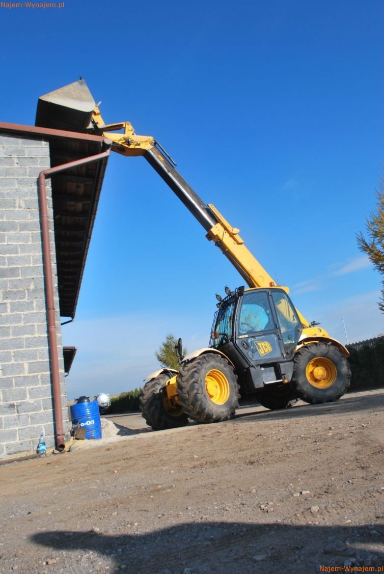 Ładowarka JCB 540-70 - udźwig 4 t, wysięg 7 m