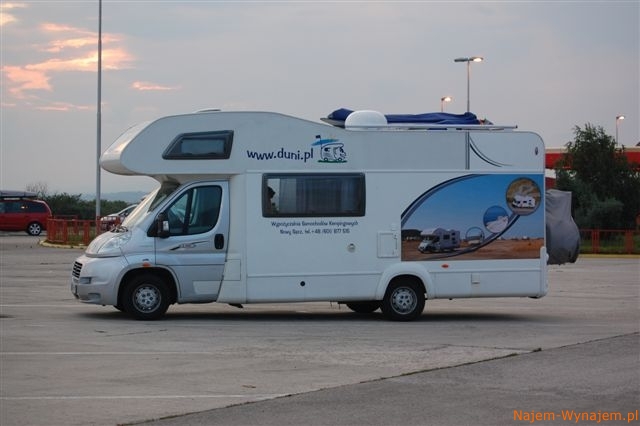 Samochód kempingowy LMC 671 G