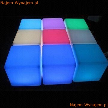 Meble eventowe pufy