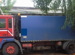 Samochód śmieciarka Volvo FL6