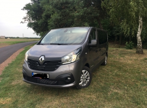 Wypożyczalnia wynajem bus 9 osobowy